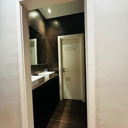 Marques De Pombal 호스텔