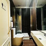 Hostel Marques De Pombal *