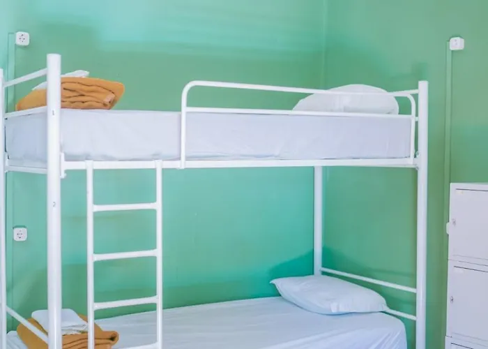 Hostel Marques De Pombal